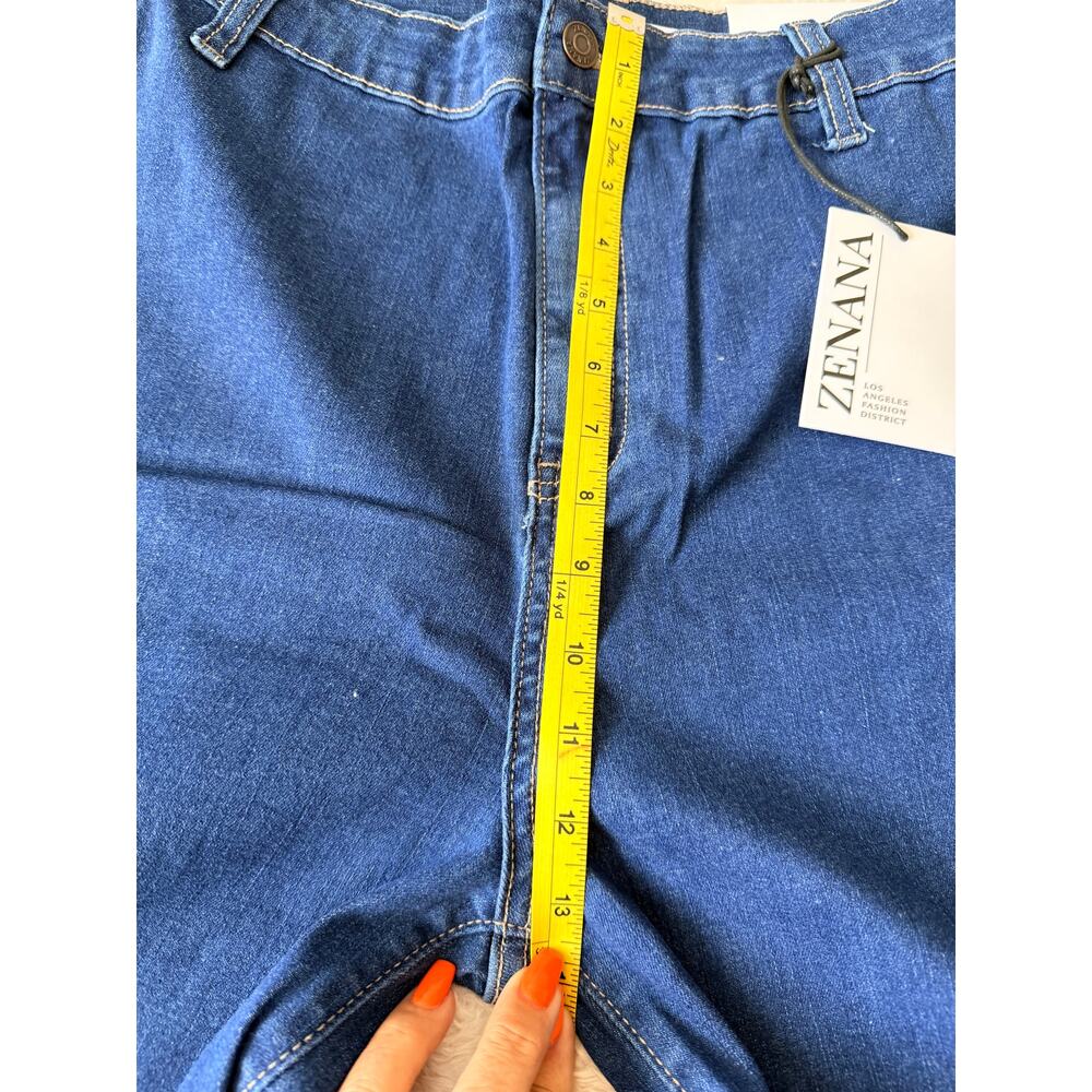 Zenana XL Dark Wash Raw Hem Wide Leg Crop Jeans NWT - Picture 6 of 8
